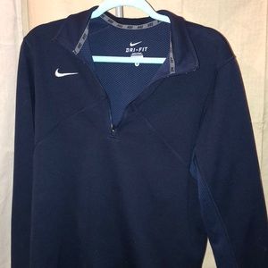 Nike Dry-Fit pullover